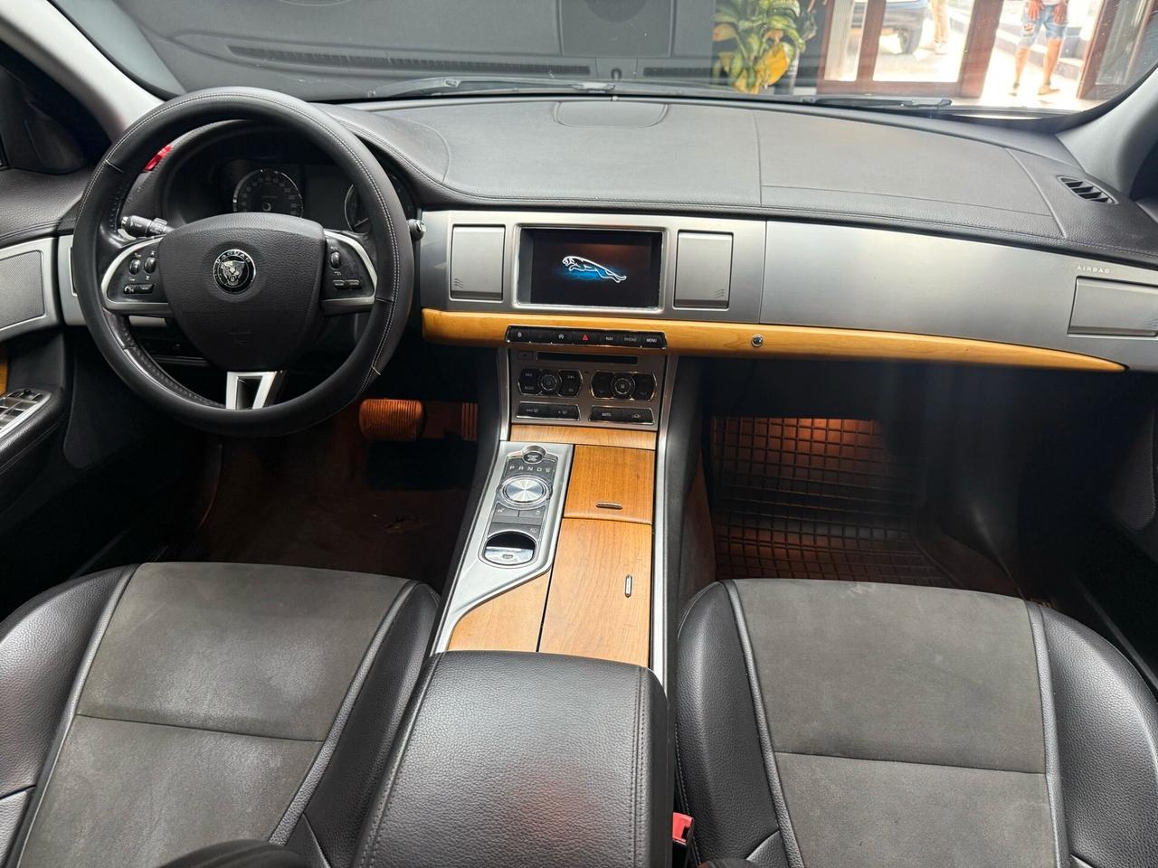 Jaguar XF 2.2 D 200 CV Premium Luxury