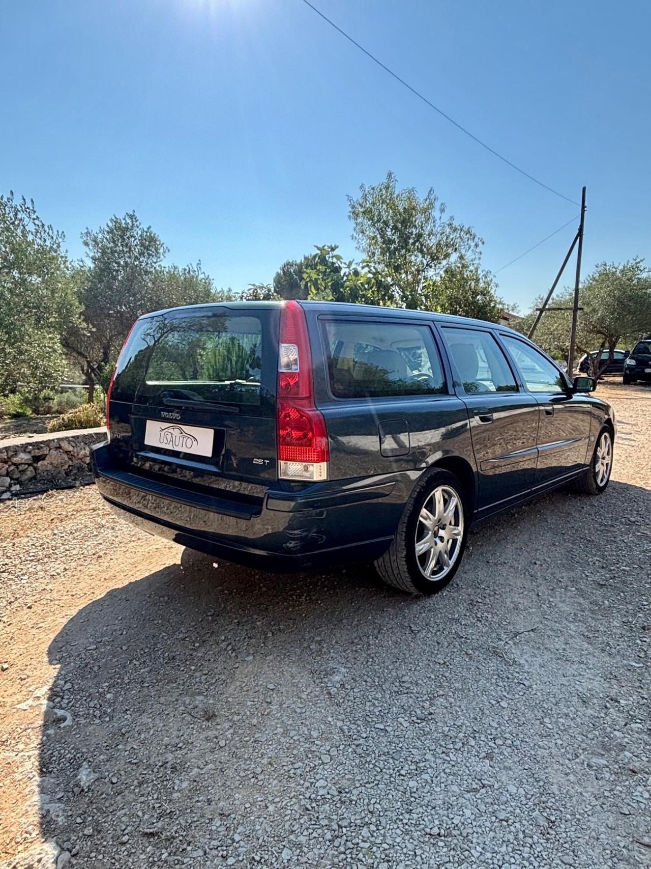 Volvo V70 2.5i turbo 20V cat T Summum