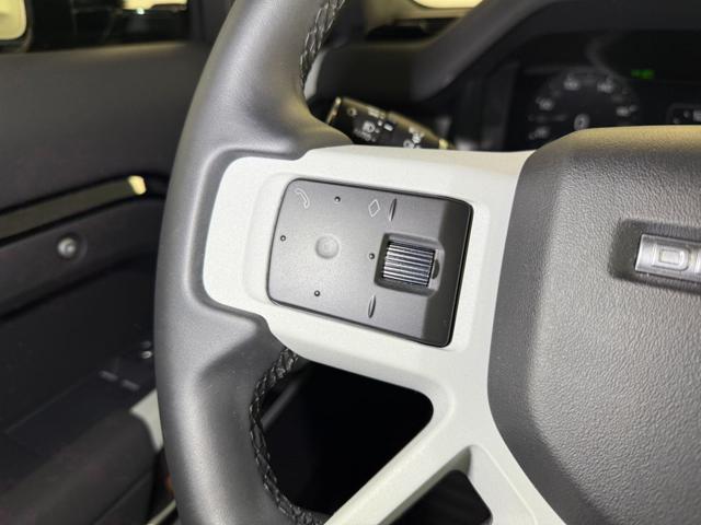 LAND ROVER Defender 90 3.0D I6 200 CV AWD Auto X-Dynamic SE / Sosp.