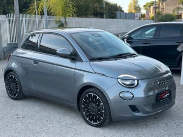 Fiat 500e 3+1 42 kWh Icon 2022 NAVI