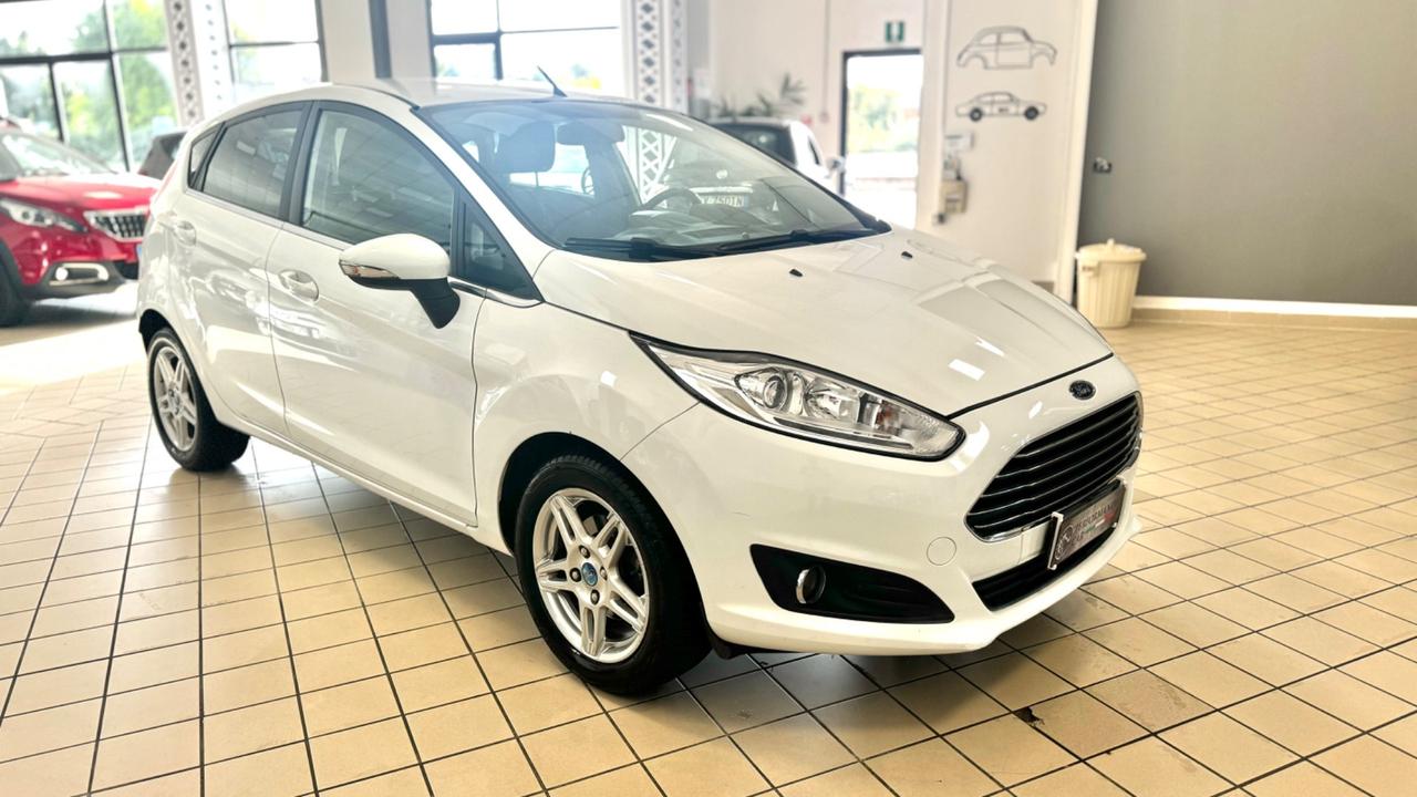 Ford Fiesta 1.4 5p. Bz.- GPL Titanium