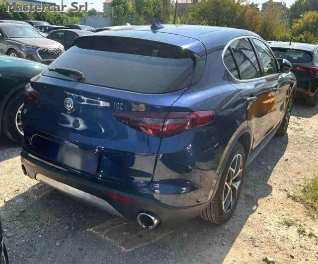 ALFA ROMEO Stelvio 2.2 t 210cv AT8 Q4 Executive - 19" - FY665PJ