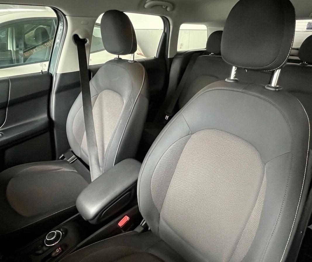 Mini Cooper D Countryman 2.0 Business Automatica