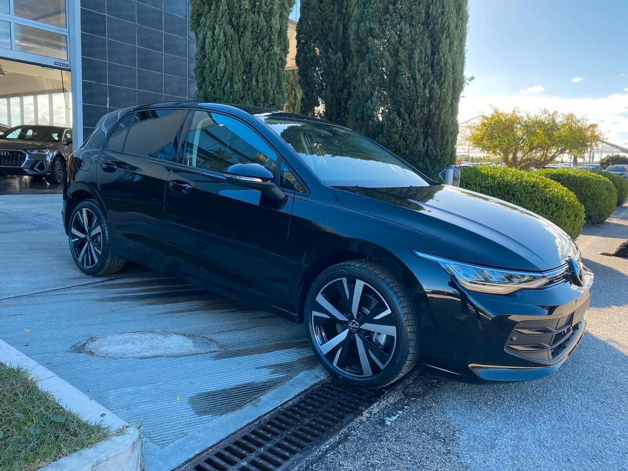 Volkswagen Golf 1.5 TSI eHybrid DSG Edition Plus