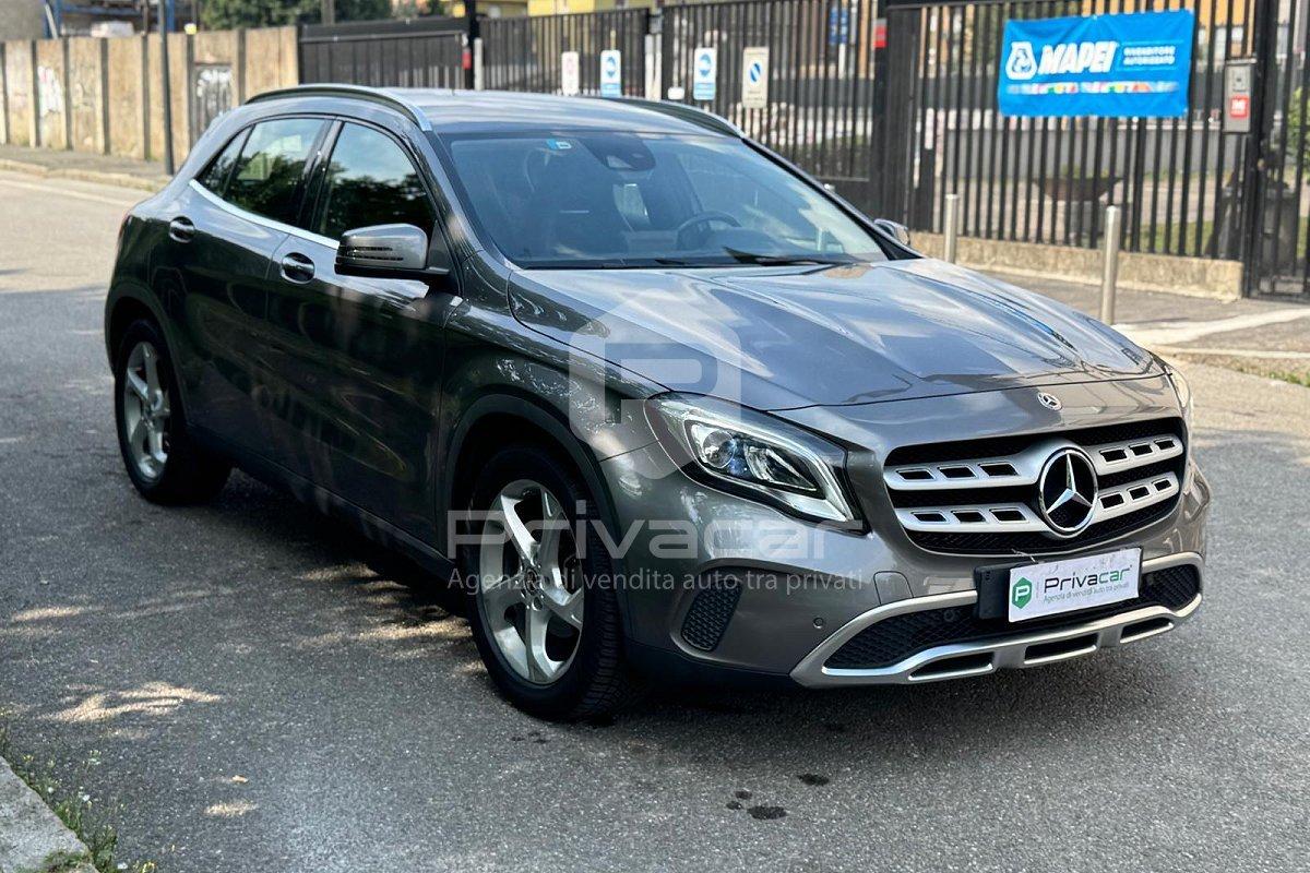 MERCEDES GLA 180 Sport
