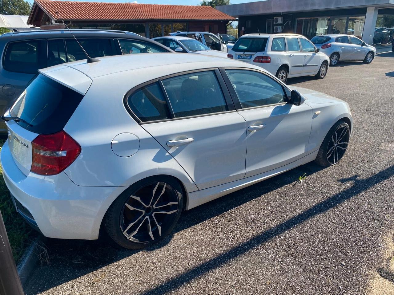 Bmw 120 120d M-SPORT NON MARCIANTE