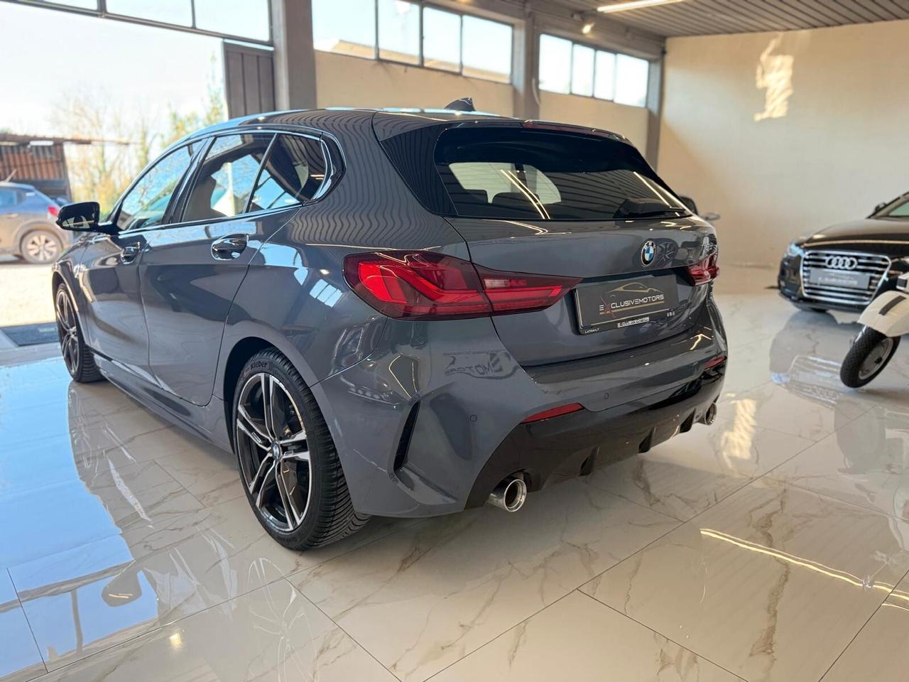 Bmw 118 118d 5p. Msport