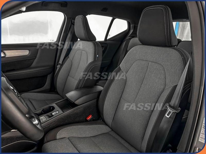 Volvo XC40 Recharge T5 Plug-in Hybrid Recharge Core
