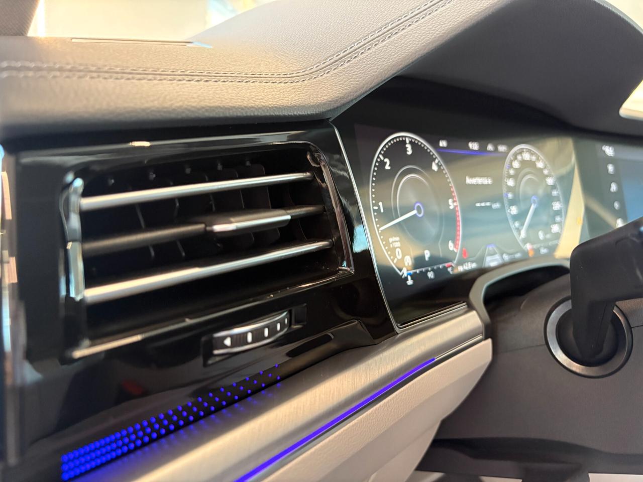 Volkswagen Touareg 3.0 V6 TDI SCR Elegance