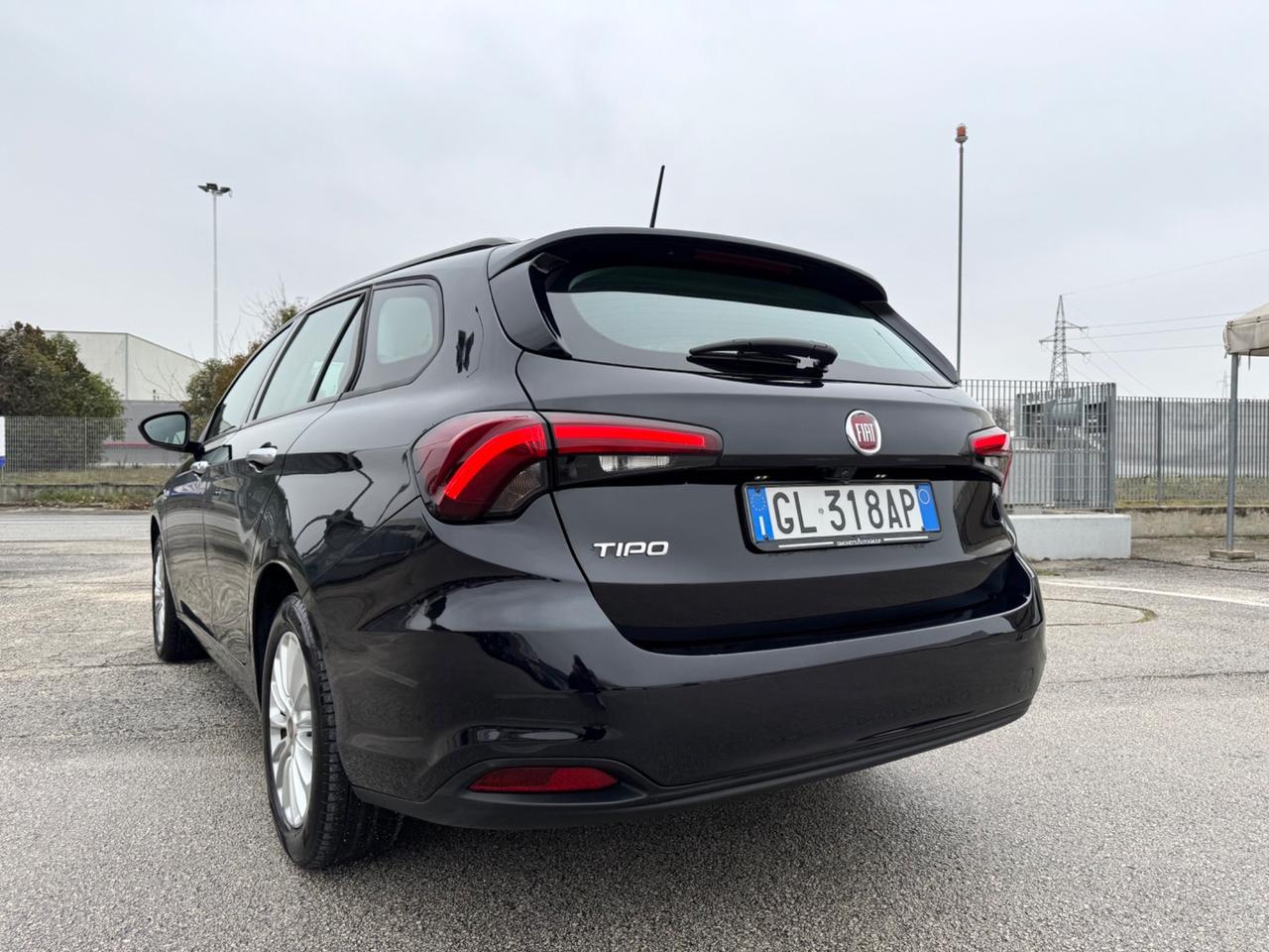 FIAT TIPO 1.6 Mjt 130Cv S.W. - Led Navi