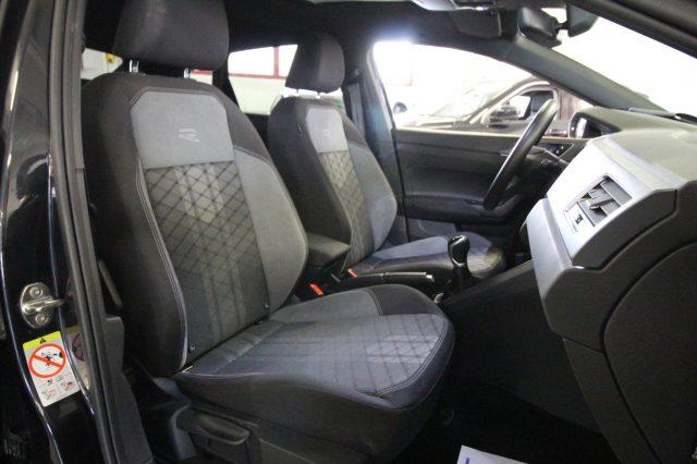 VOLKSWAGEN Taigo 1.0 TSI 115 CV R-Line