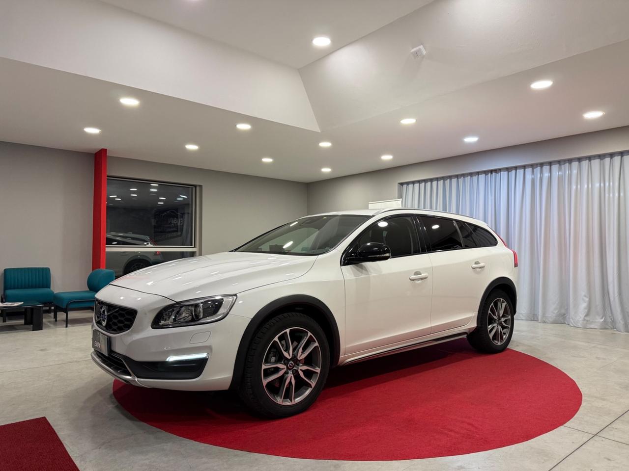 Volvo V60 Cross Country V60 Cross Country D3 Geartronic Summum