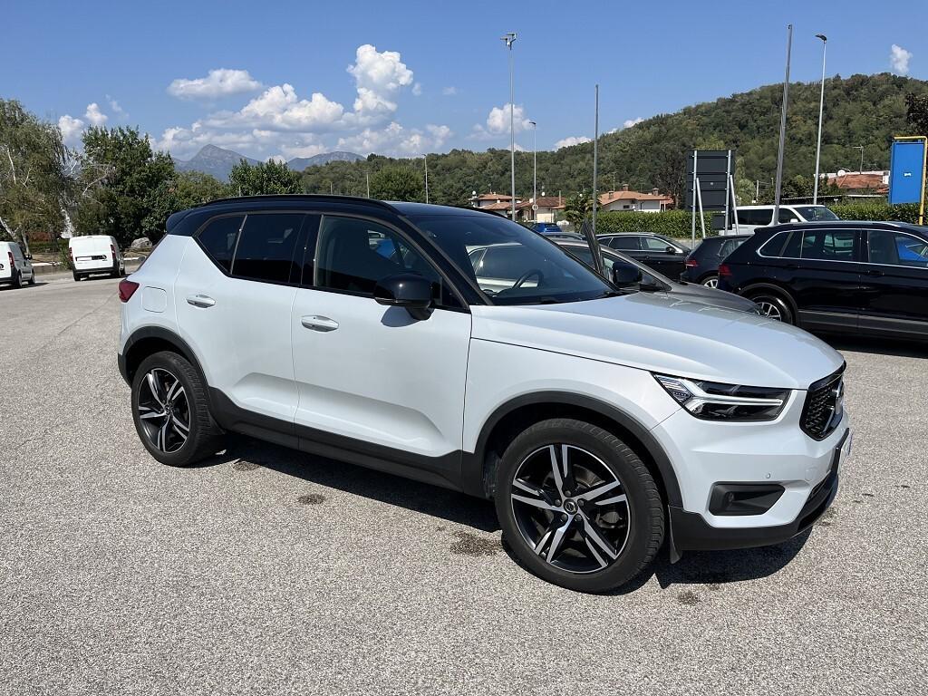 VOLVO XC 40 D3 AWD 2.0 150 CV AUTOC. PREZ. IVA 2