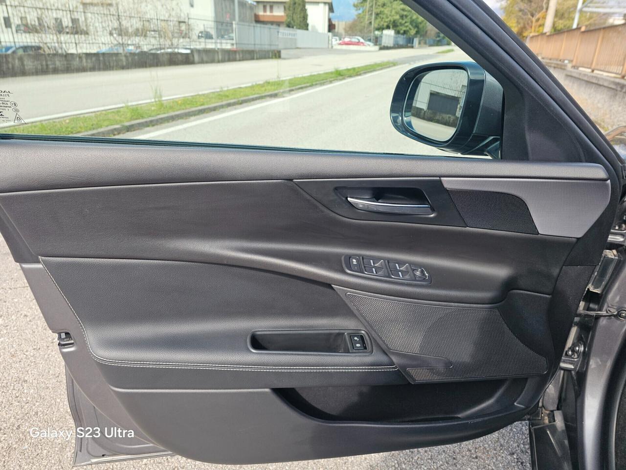 Jaguar XE R DINAMIC 2.0 DIESEL UNICO PROPRIETARIO ANNO 2018