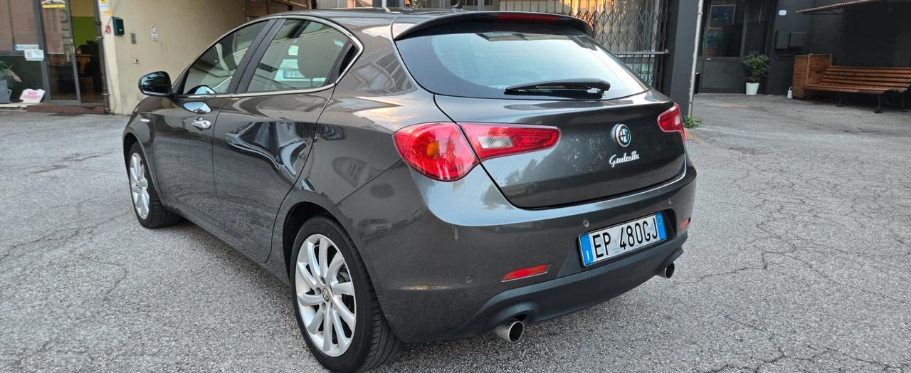 Alfa Romeo Giulietta 2.0 JTDm-2 140 CV Exclusive