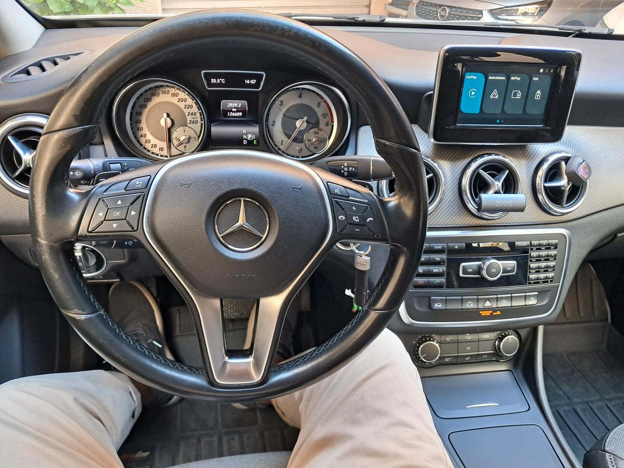 Mercedes-benz GLA 200 CDI Automatic Sport