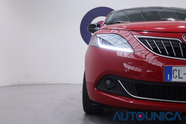 LANCIA Ypsilon 1.0 FIREFLY 5 PORTE S&S HYBRID GOLD FARI LED