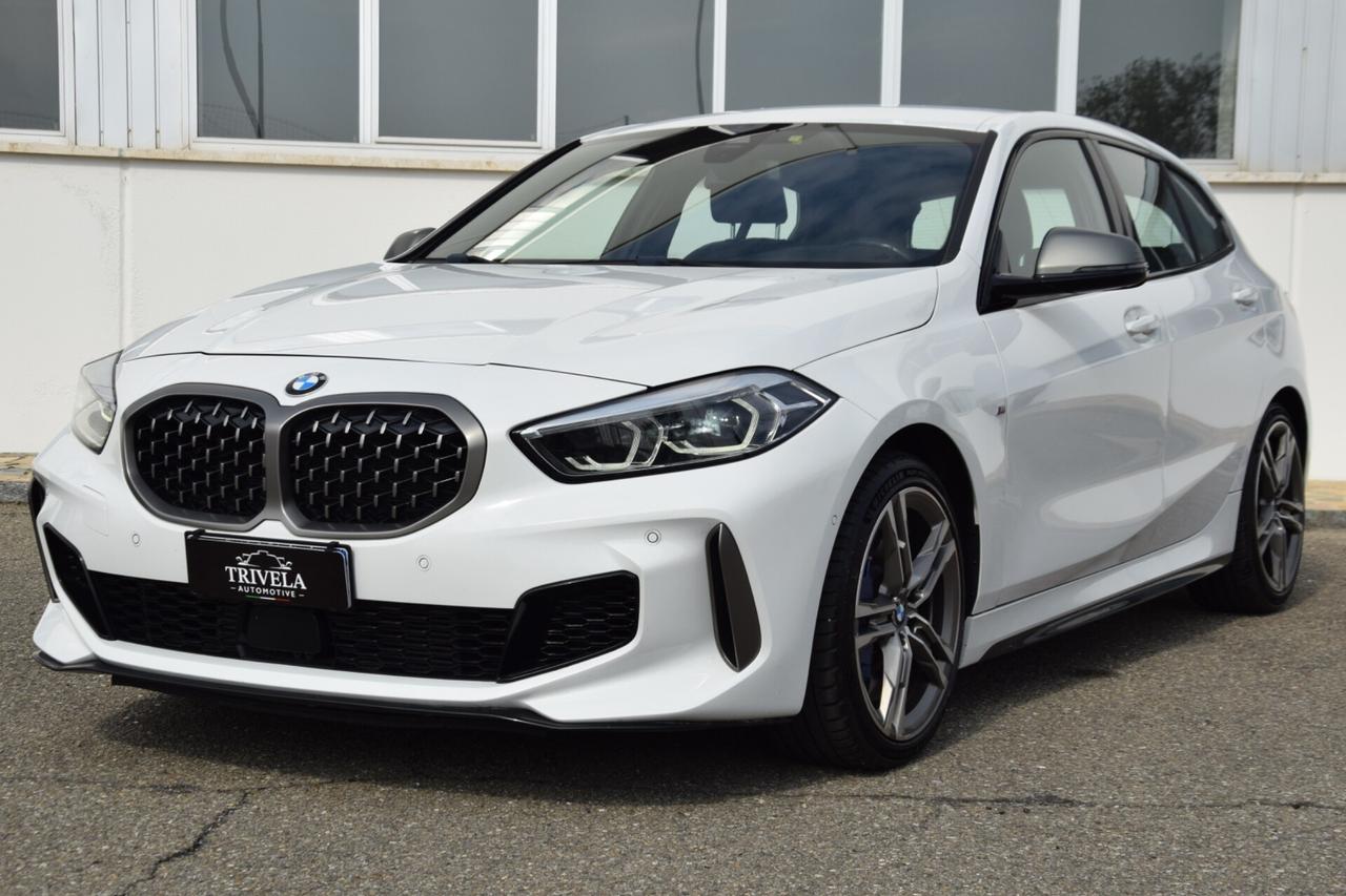 BMW Serie 1 (F40) M 135i xDrive