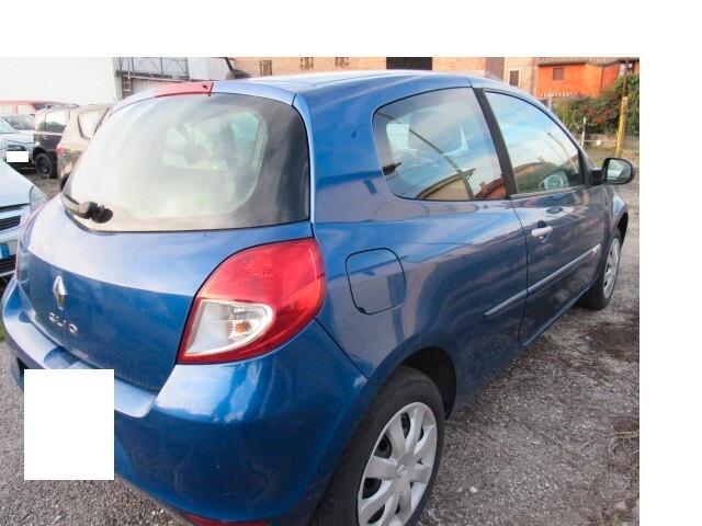 Renault Clio 1.2 16V 3 porte Confort NEOPATENTATI GOOD