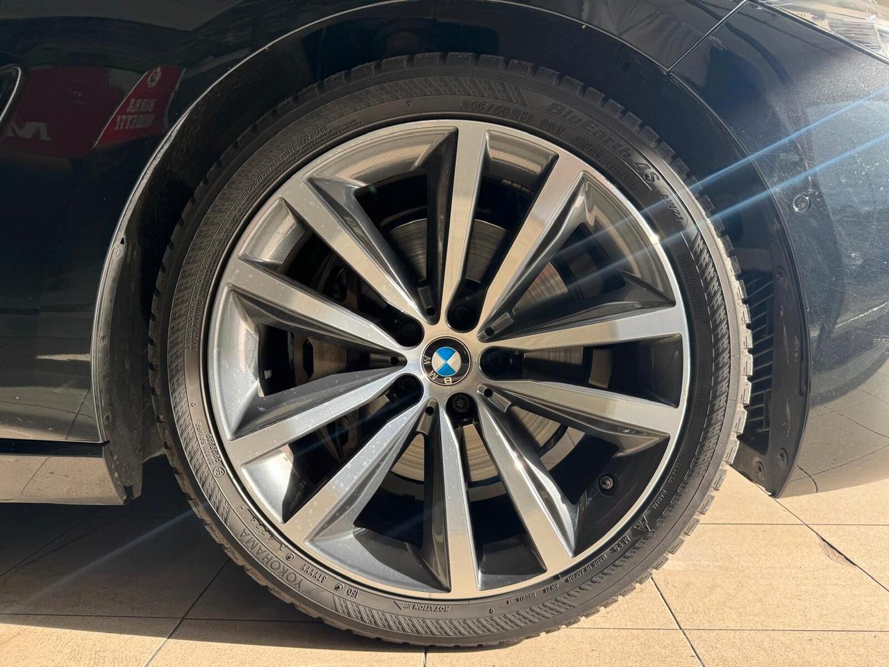 Bmw 840d xDrive Coupé INDIVIDUAL FULL PARI AL NUOVO !!!