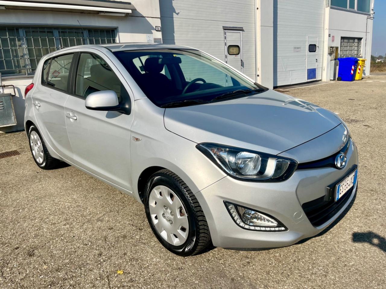 Hyundai i20 1.2GPL 2013 139.000km bombole revisionate fino all 2033