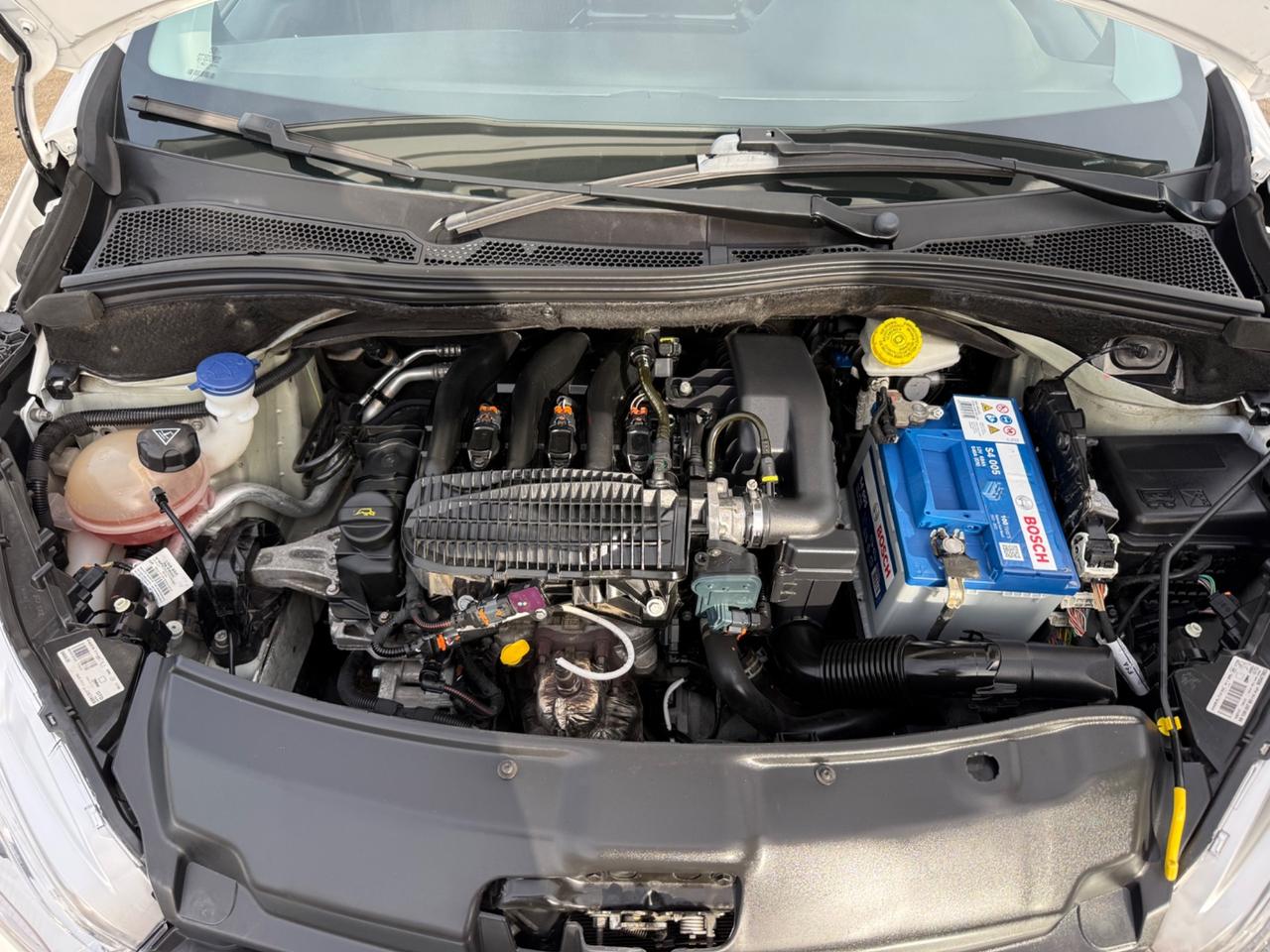 Peugeot 208 1.2 Benzina 82 5 porte Allure