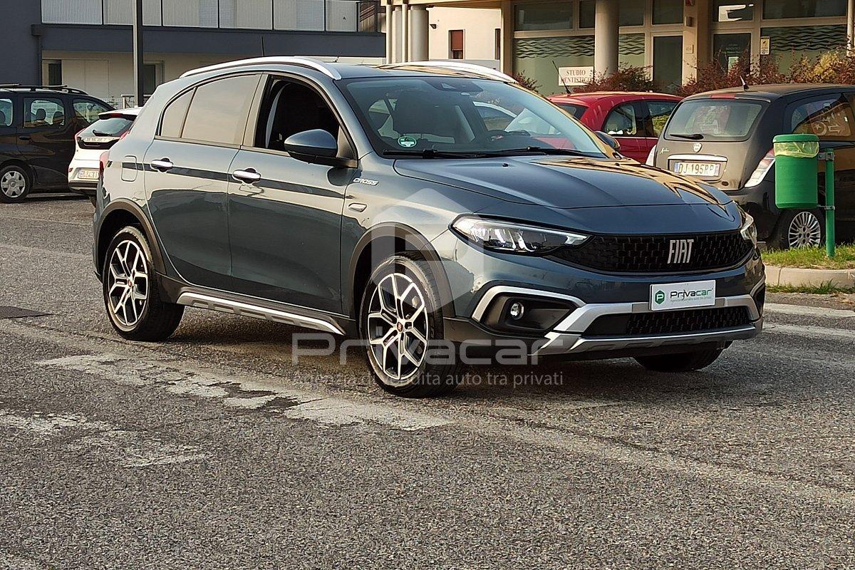 FIAT Tipo 1.5 Hybrid DCT 5 porte Cross