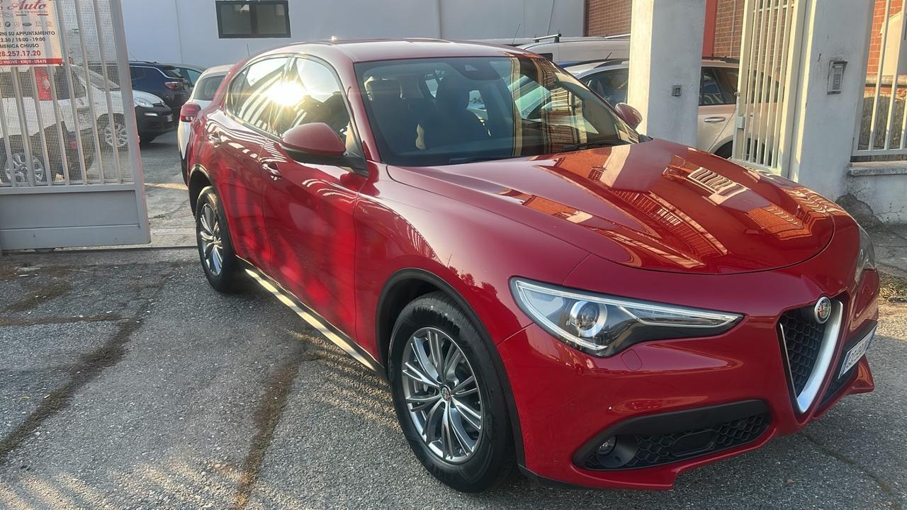 Alfa Romeo Stelvio 2.2 Turbodiesel 160 CV AT8 RWD Business