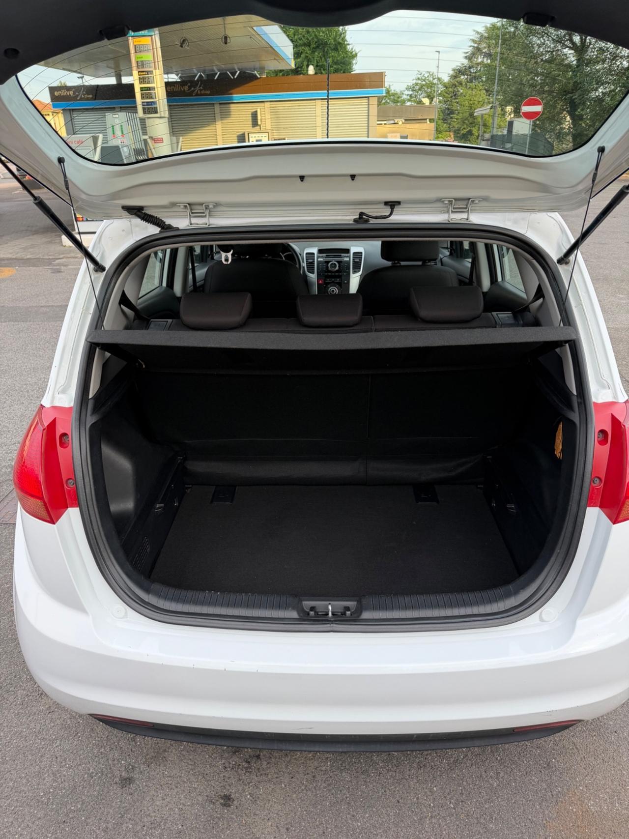 Kia Venga 1.4 CVVT LX Easy