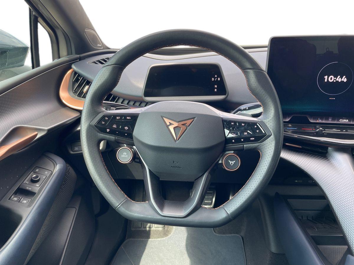 CUPRA CUPRA Tavascan VZ Adrenaline 77 kWh (net) 250 kW (340 CV) Elettrica Rapporto singolo AWD
