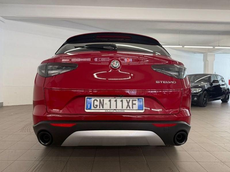 Alfa Romeo Stelvio 2.2 Turbodiesel 160 CV AT8 RWD Super