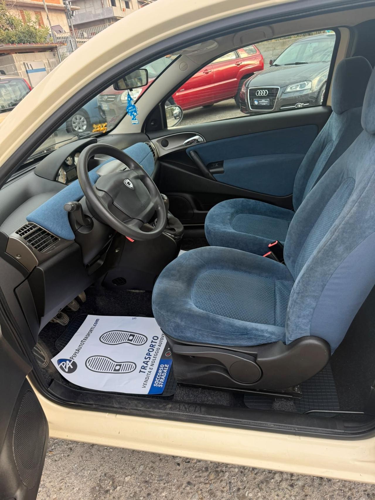 Lancia Ypsilon 1.3 Multijet 16V Argento