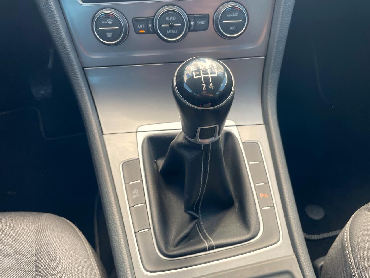 Volkswagen Golf Variant 1.6 TDI 110 CV Comfortline BlueMotion Tech.