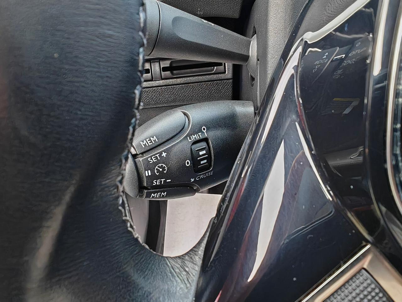 Peugeot 3008 diesel 06/2018 cv131