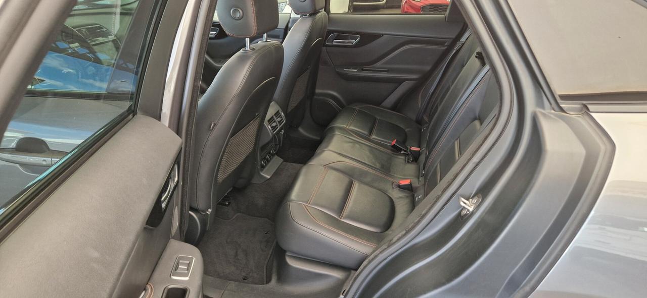 Jaguar F-Pace 2.0 D 180cv Prestige ** Motore Km Zero**
