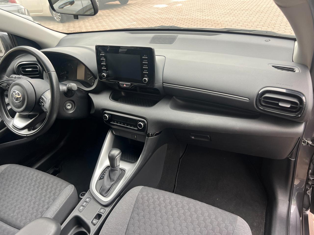 Toyota Yaris 1.5 Hybrid 5 porte Active