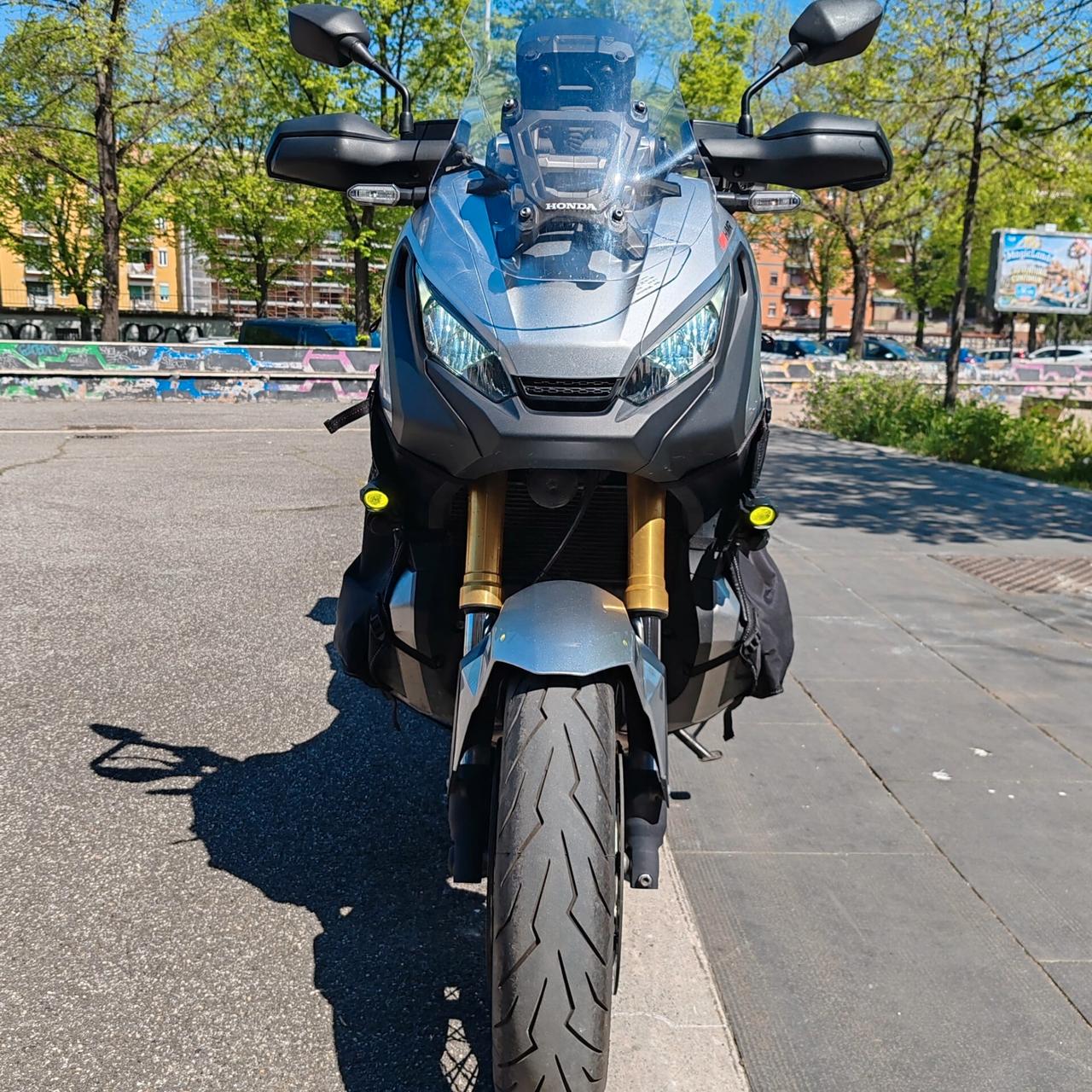Honda X-ADV 750 2019 54000 km ottimo stato