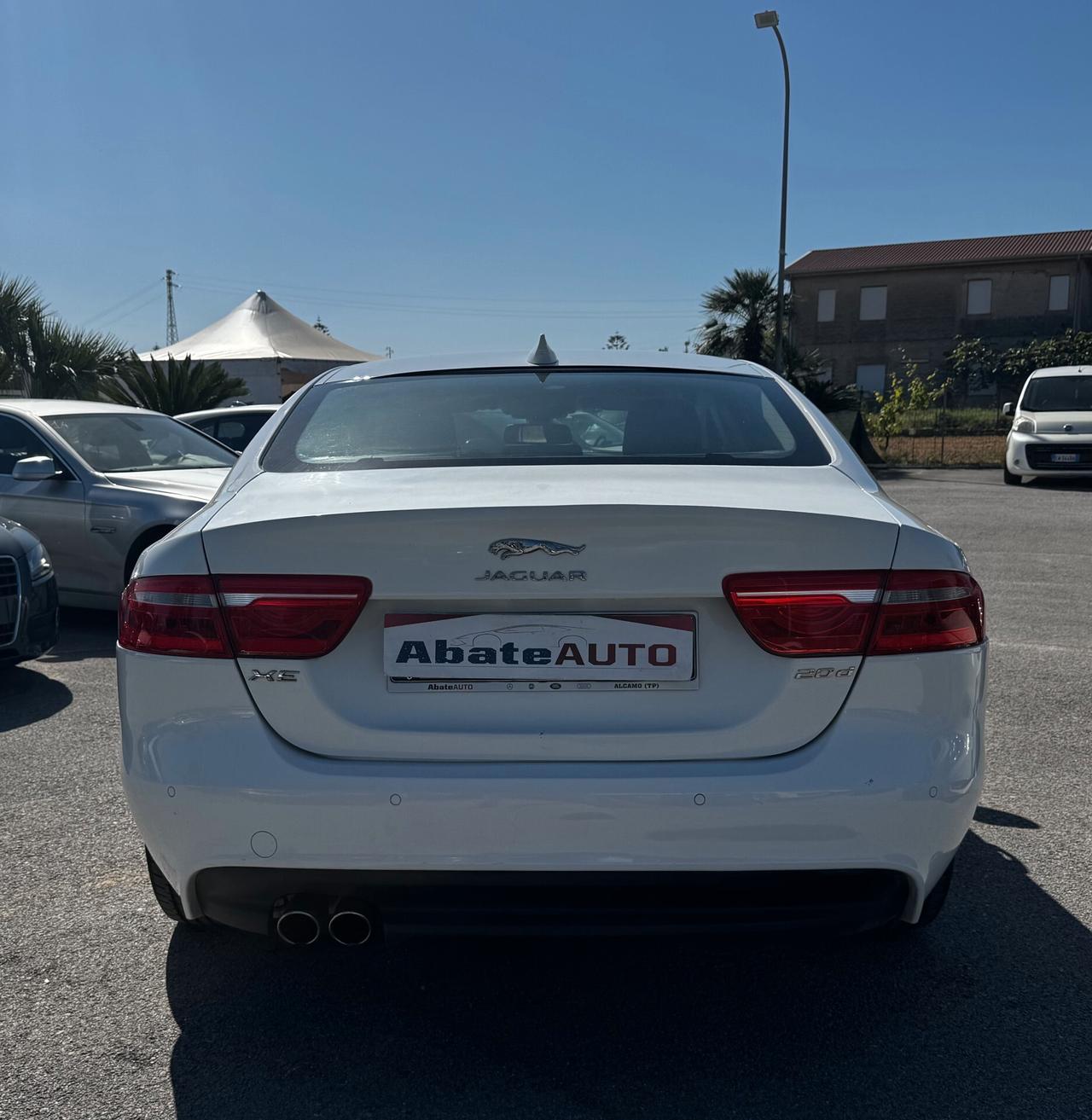 Jaguar XE 2.0 D Turbo Prestige