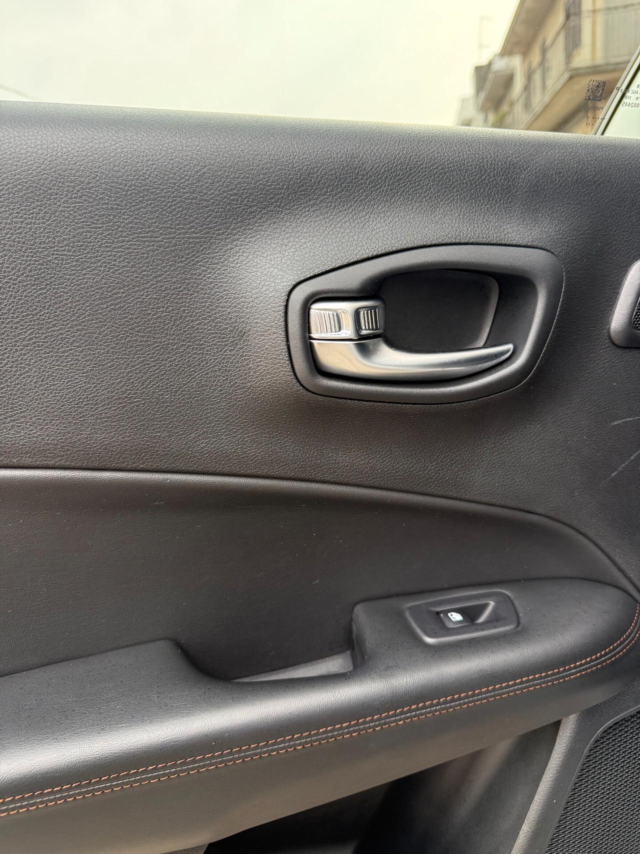 Jeep Compass 2.0 mjt Limited 4wd 140cv auto NAVI,BLUETHOOT,SENS.PARCHEGGIO,PELLE,FULL LED