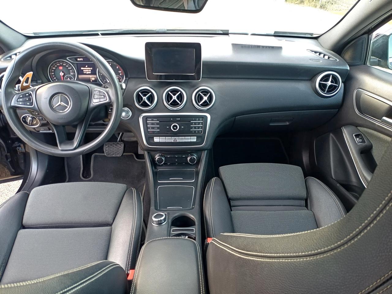 Mercedes-benz A 160 d Automatic Premium