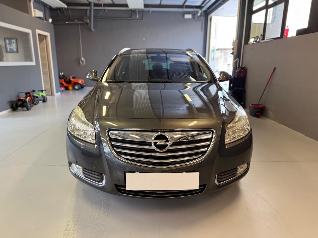 Opel Insignia 2.0 CDTI Sports Tourer Cosmo
