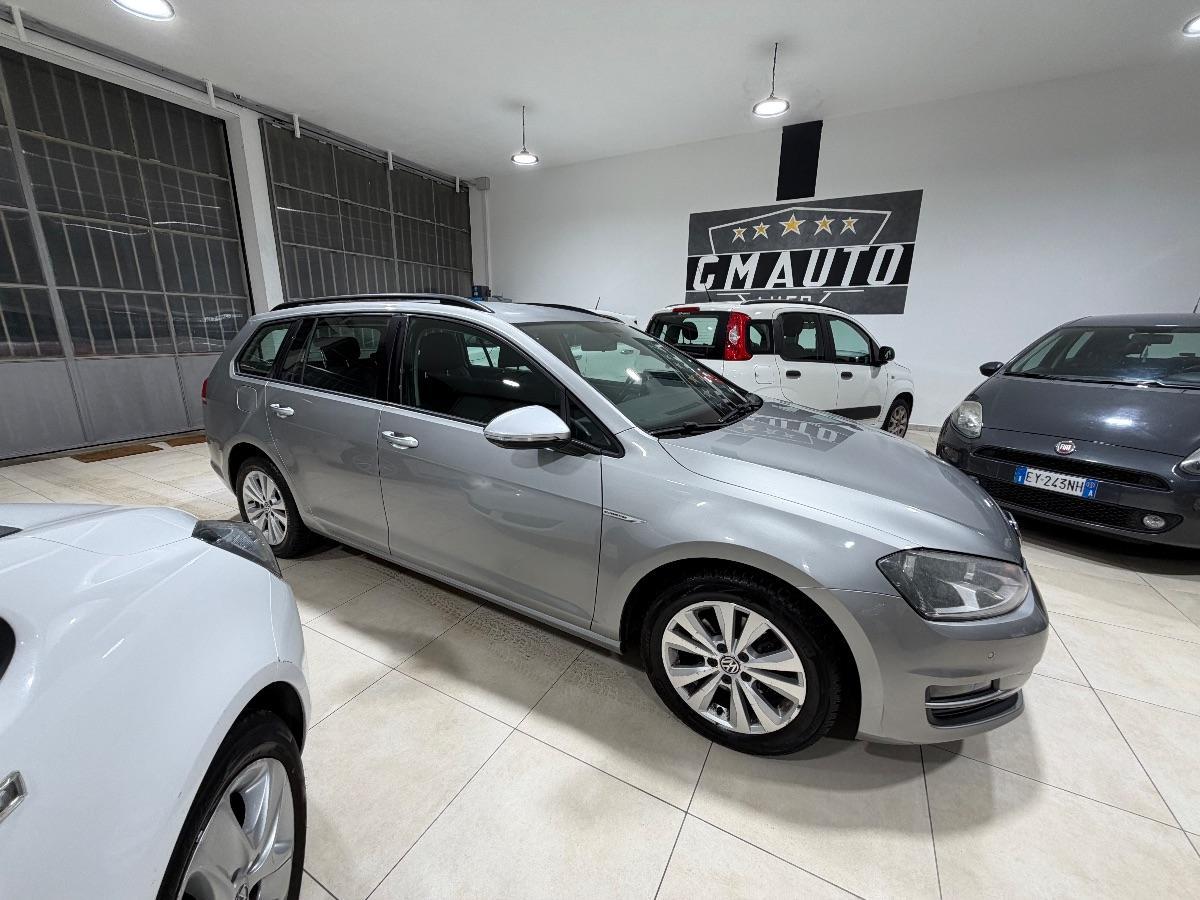 VOLKSWAGEN - Golf Variant - 1.4 TSI 125 CV Highline BMT
