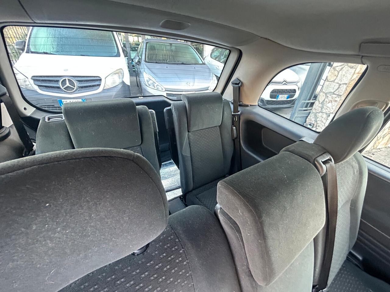 Opel Zafira 2.0 16V DTI cat Fashion Line