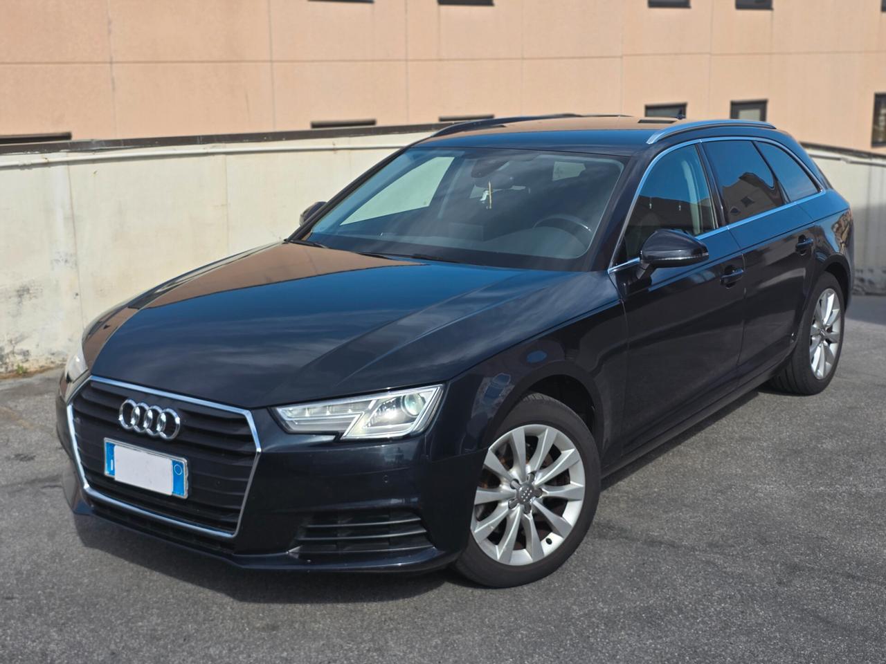 Audi A4 2.0 TDI 150 CV ultra S tronic Business