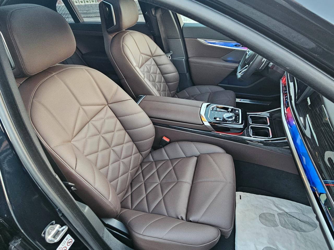 Bmw 740 M SPORT PRO STRAFULL