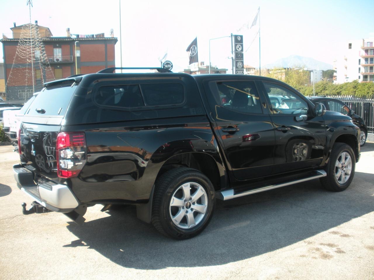 Mitsubishi L200 2.3 D Double Cab 4x4 Super Select Intense