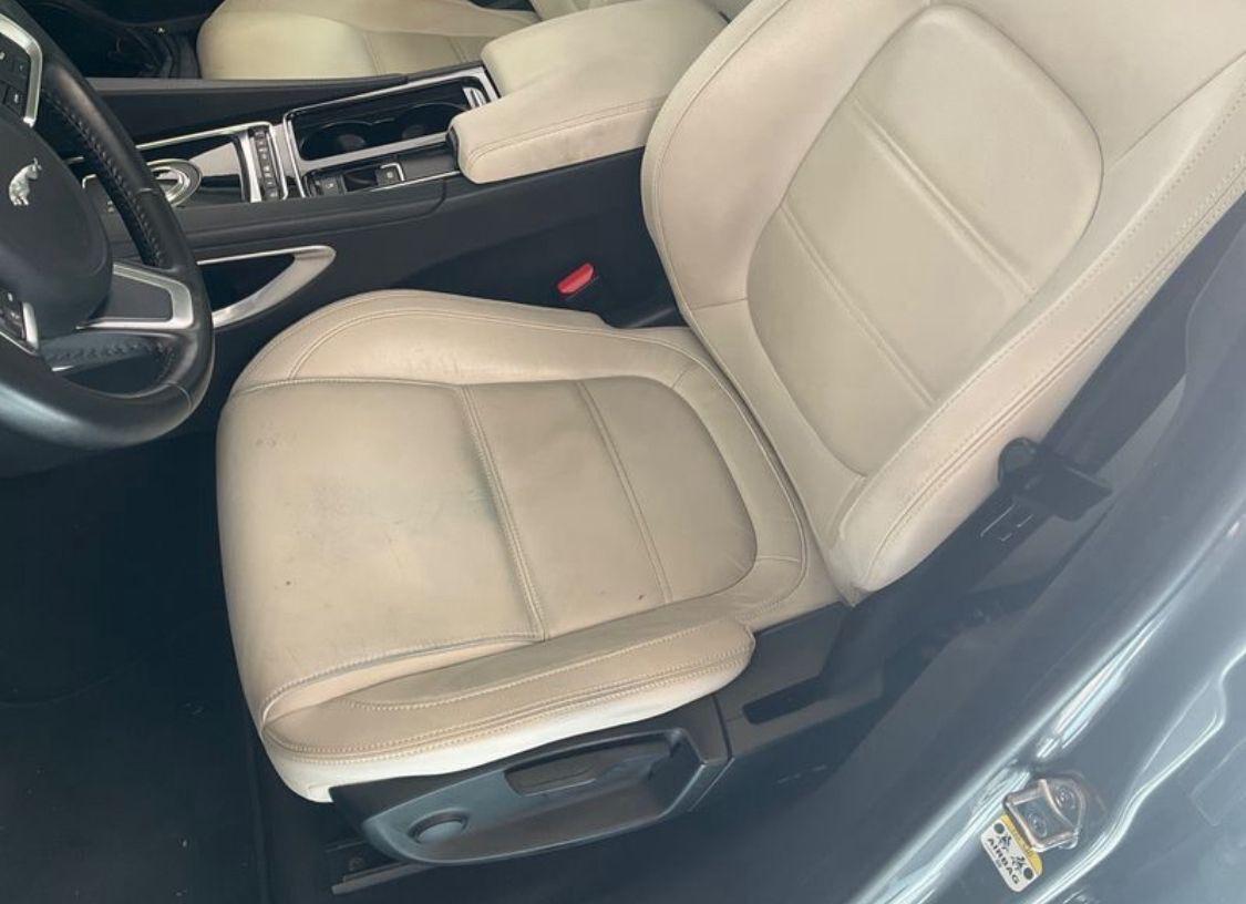 Jaguar F-Pace 2.0 D 180 CV AWD