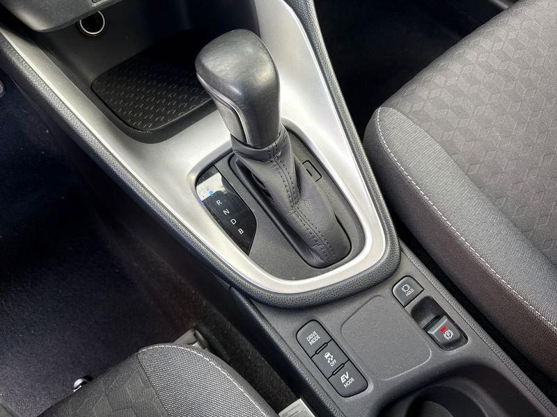Toyota Yaris Yaris 1.5h Trend
