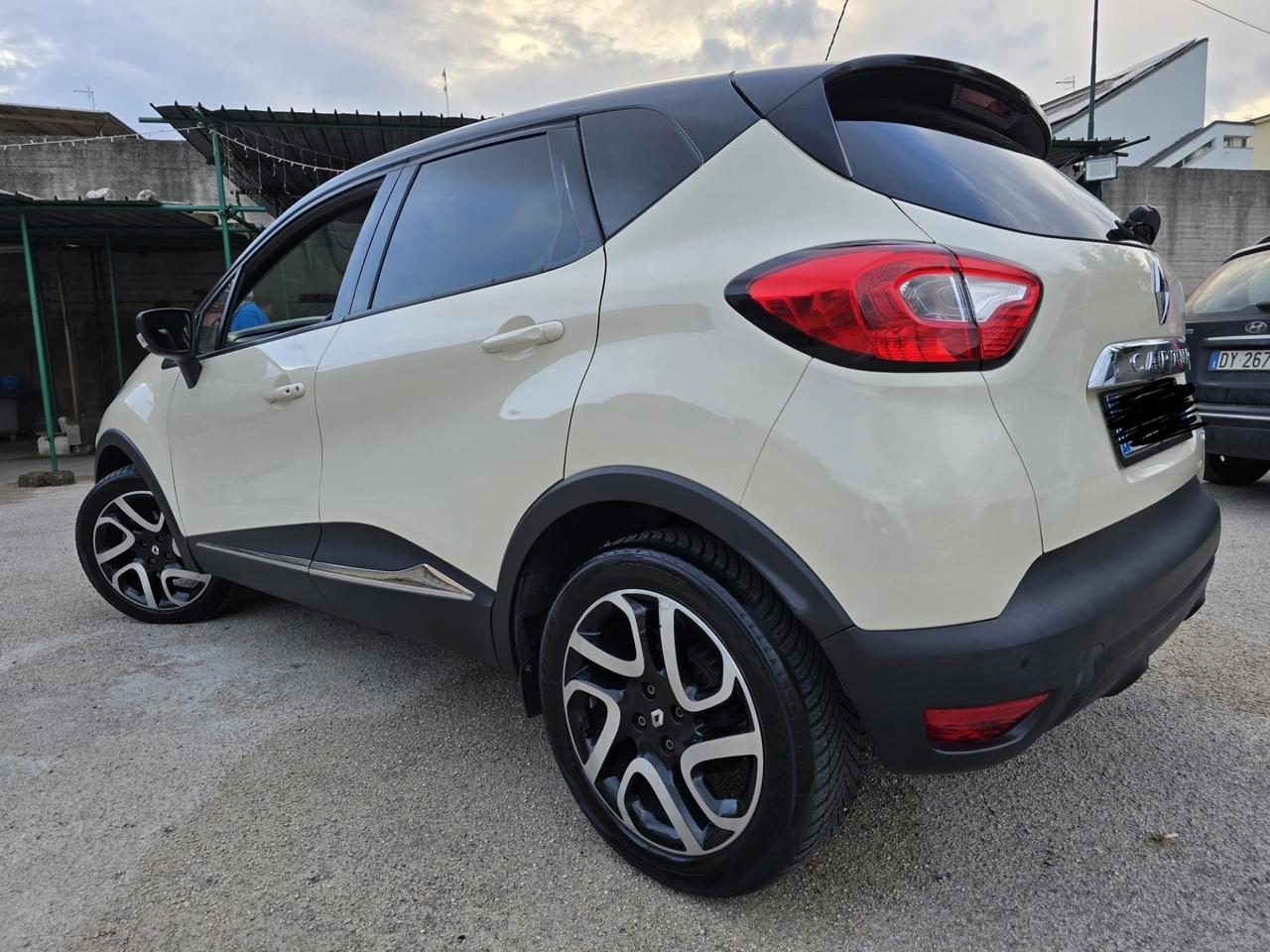 Renault Captur 1.5 dCi 8V 90 CV Start&Stop anno 2015