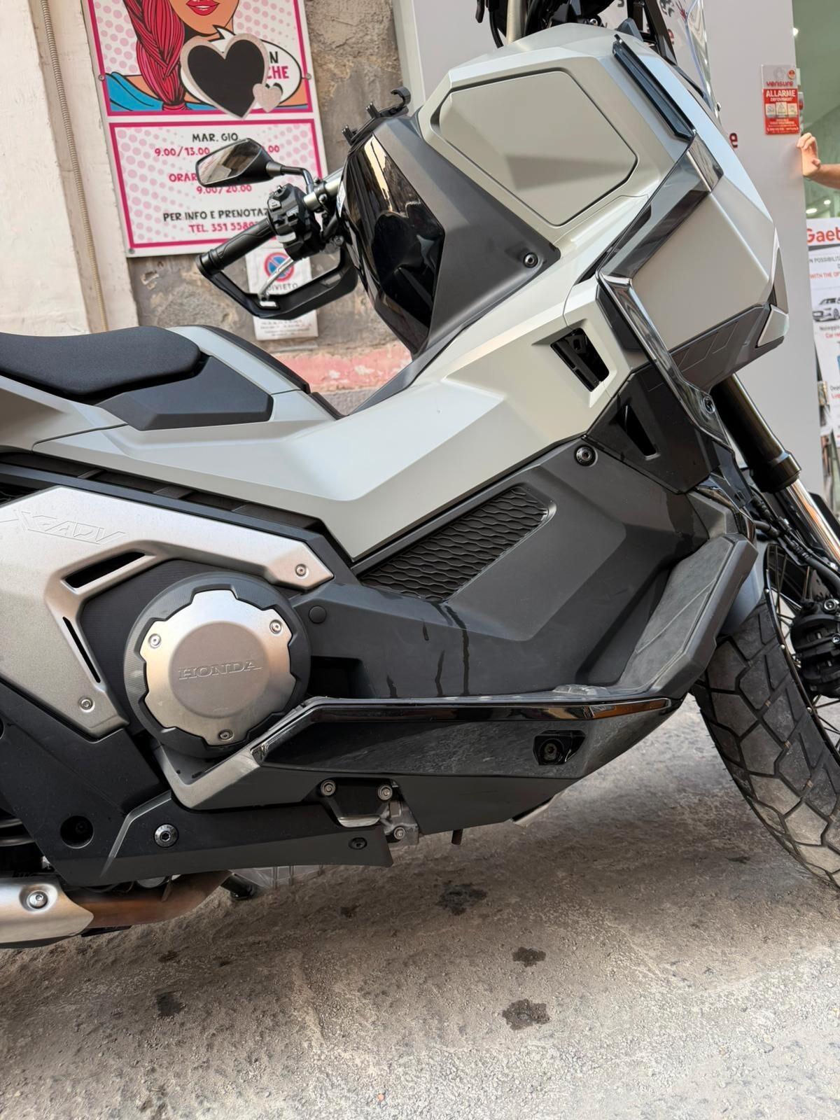 Honda X-ADV 750